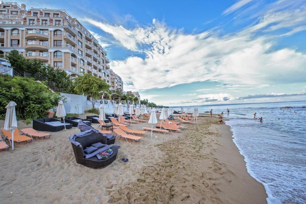 La Mer Residence Golden Sands Ngoại thất bức ảnh